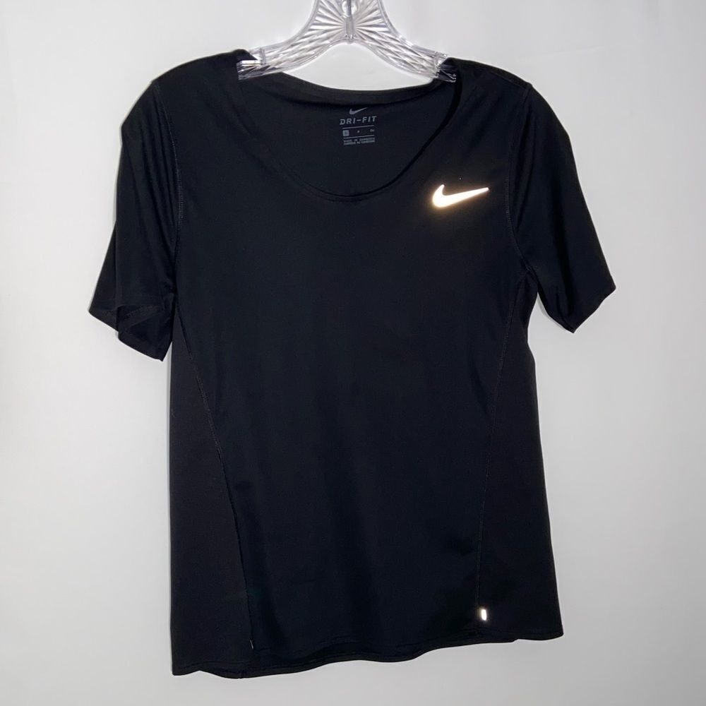 Women’s Nike Black Dri-Fit Activewear Shirt Small